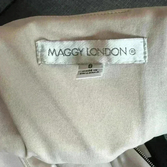 Vintage Maggie London Women’s Bodycon Purple Black Geometric Formal Dress Medium - Picture 9 of 10